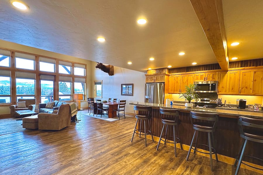 ARTProperty-glacier-002