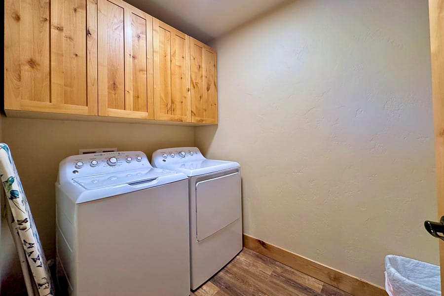 ARTProperty-glacier-009