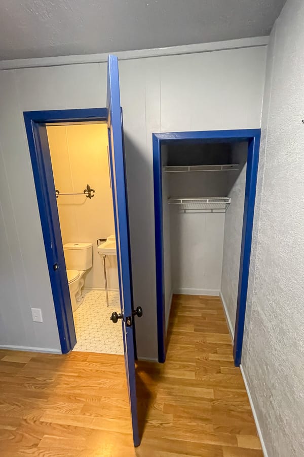 ARTProperty-studio6-flathead-03